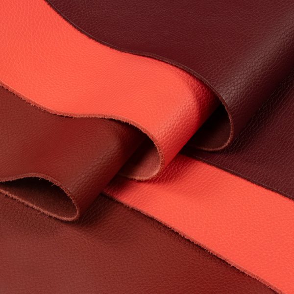 Strava Pebble Grain Cowhide Sides, 2.0mm~2.4mm (5 6oz) For Sale